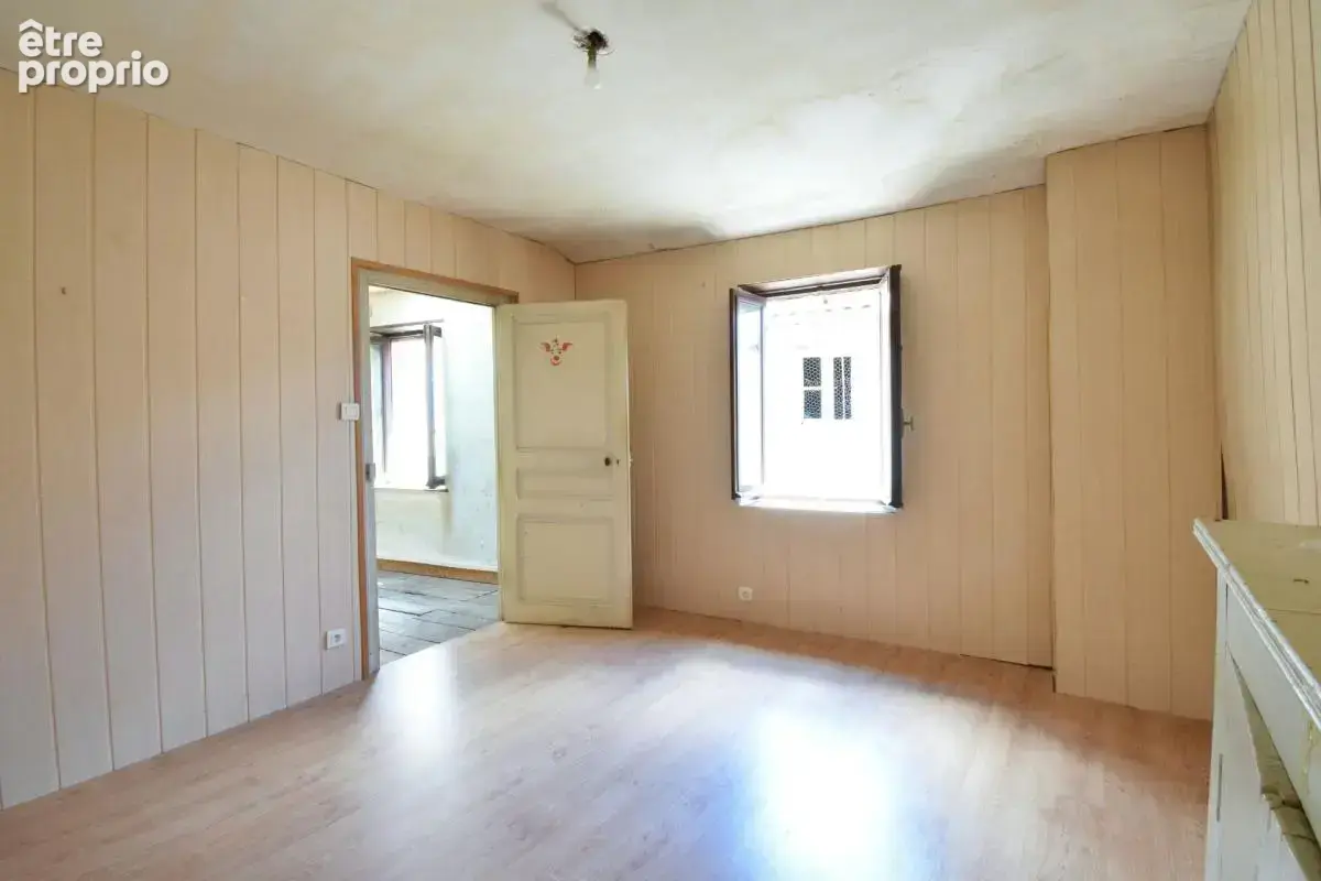 *** exclusivite *** maison de ville avec petit garage et cave - a renover *** billom 63160 *** - photo 11