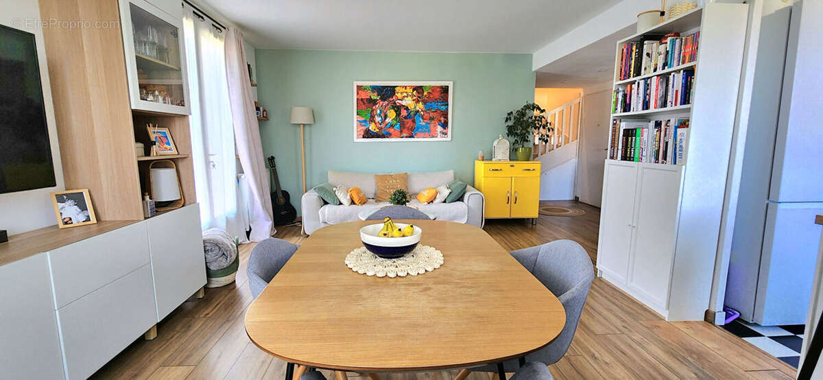 Appartement à SAINT-GRATIEN