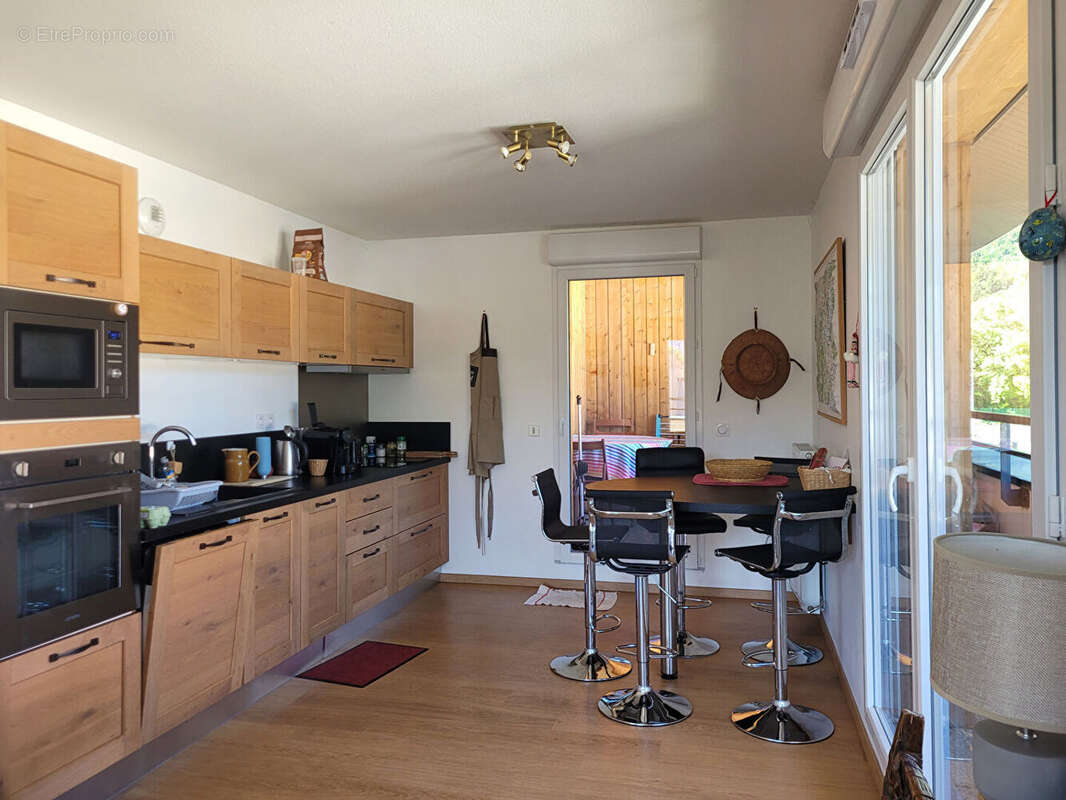 Appartement à FAVERGES