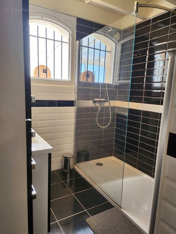 Maison à LES METAIRIES