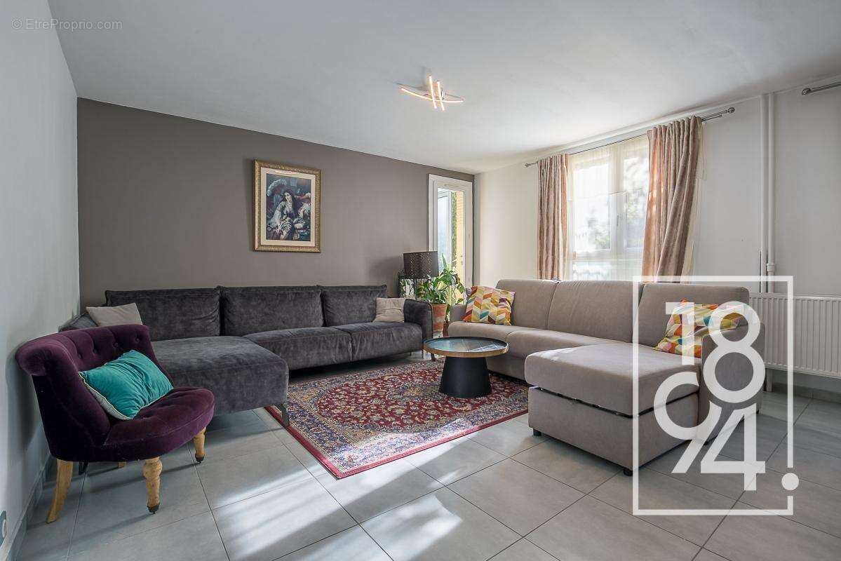 Appartement à MARSEILLE-10E