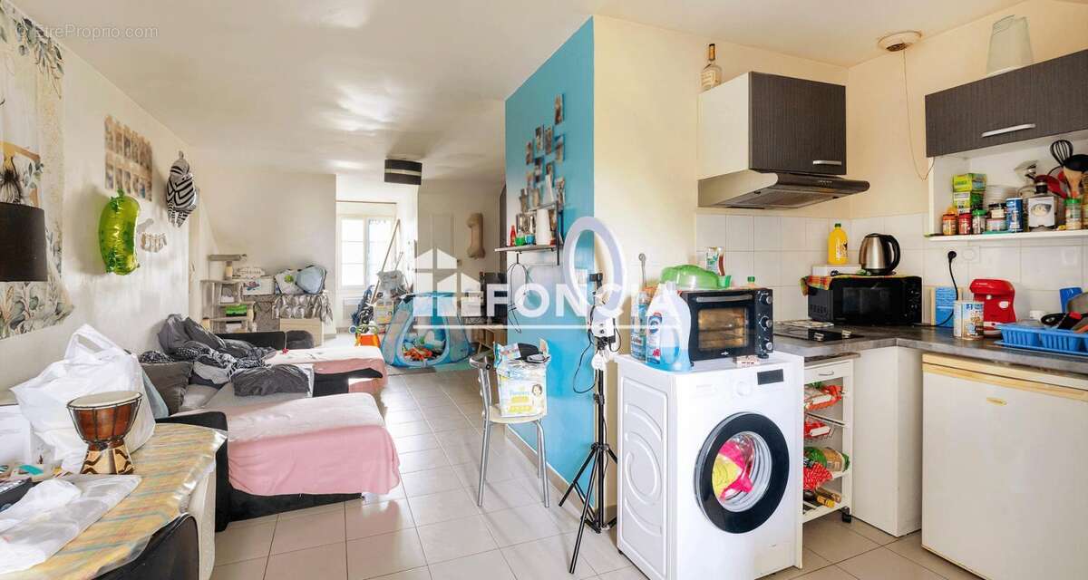 Appartement à MOISSY-CRAMAYEL