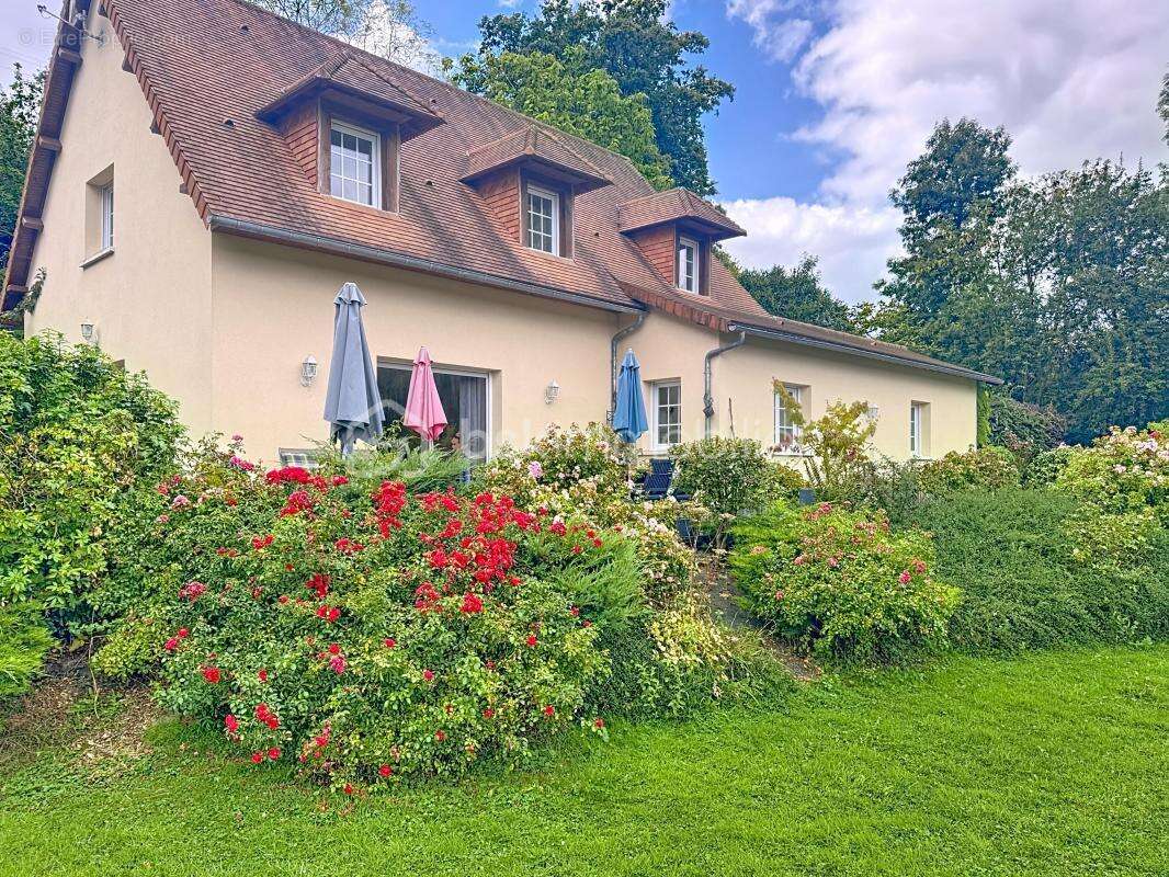 Maison à FRENEUSE-SUR-RISLE