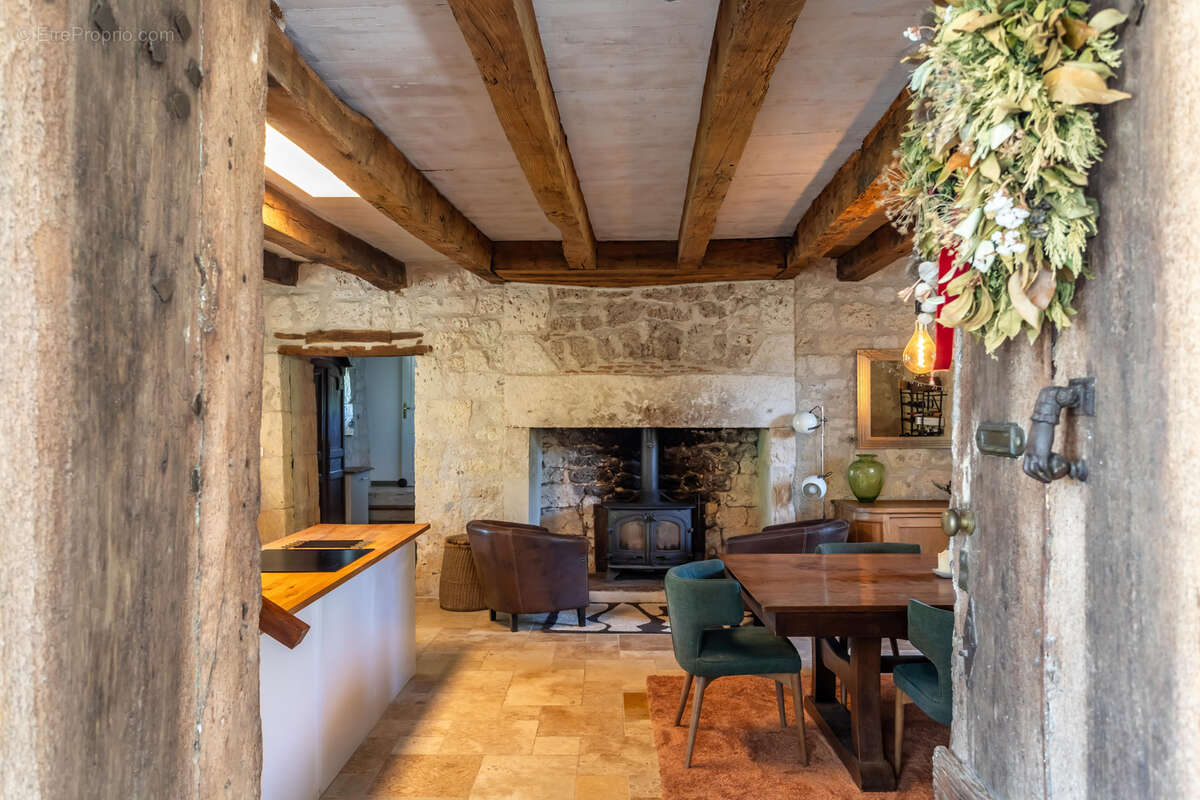 Propriété de campagne avec piscine et dépendances - photo 26