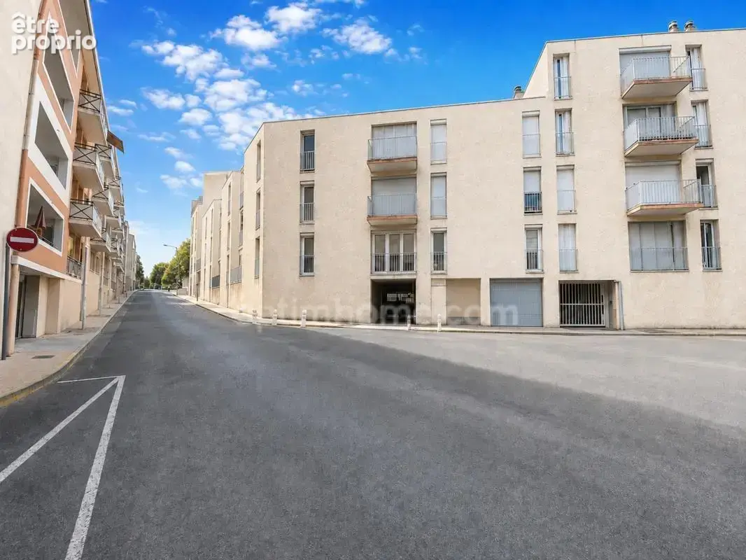 Appartement traversant rénové avec balcon et cave 4 pièces 74 m2 à SETE (34) - photo 15