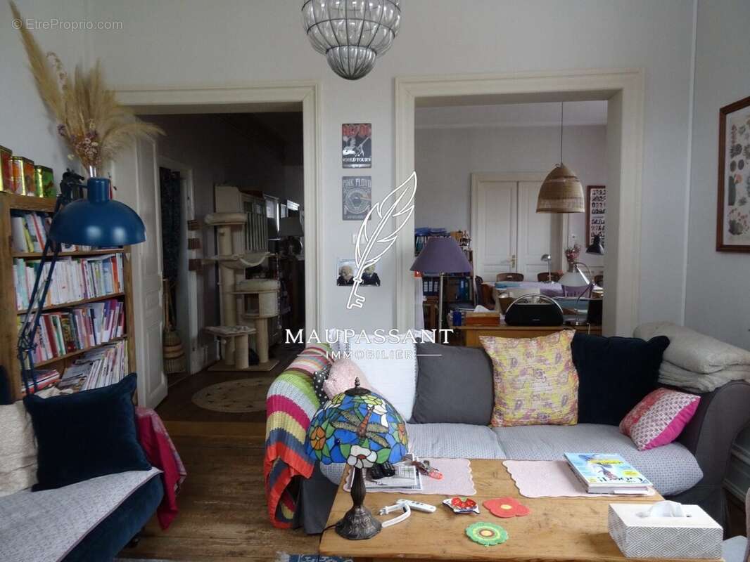 Appartement 144 m² à Colmar  - photo 2