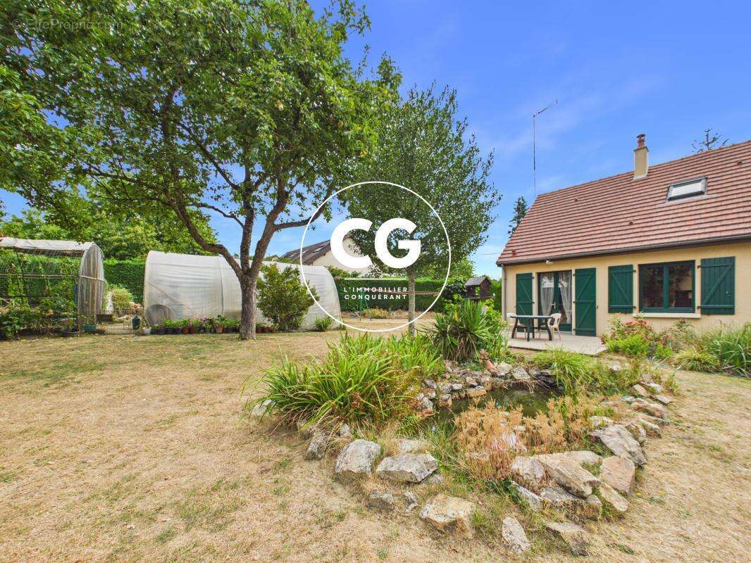 Pavillon 115m² 4 chambres terrain 1 402m² Magny-le-Désert - photo 3