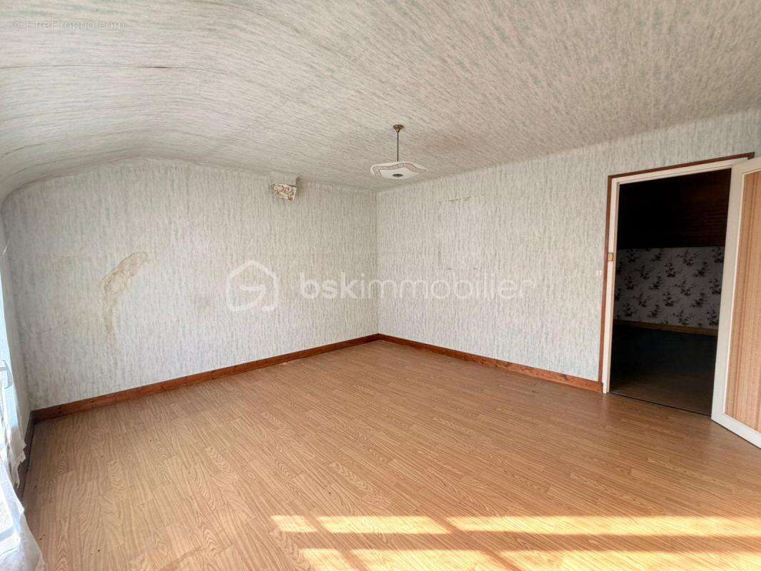 Appartement à MEREVILLE