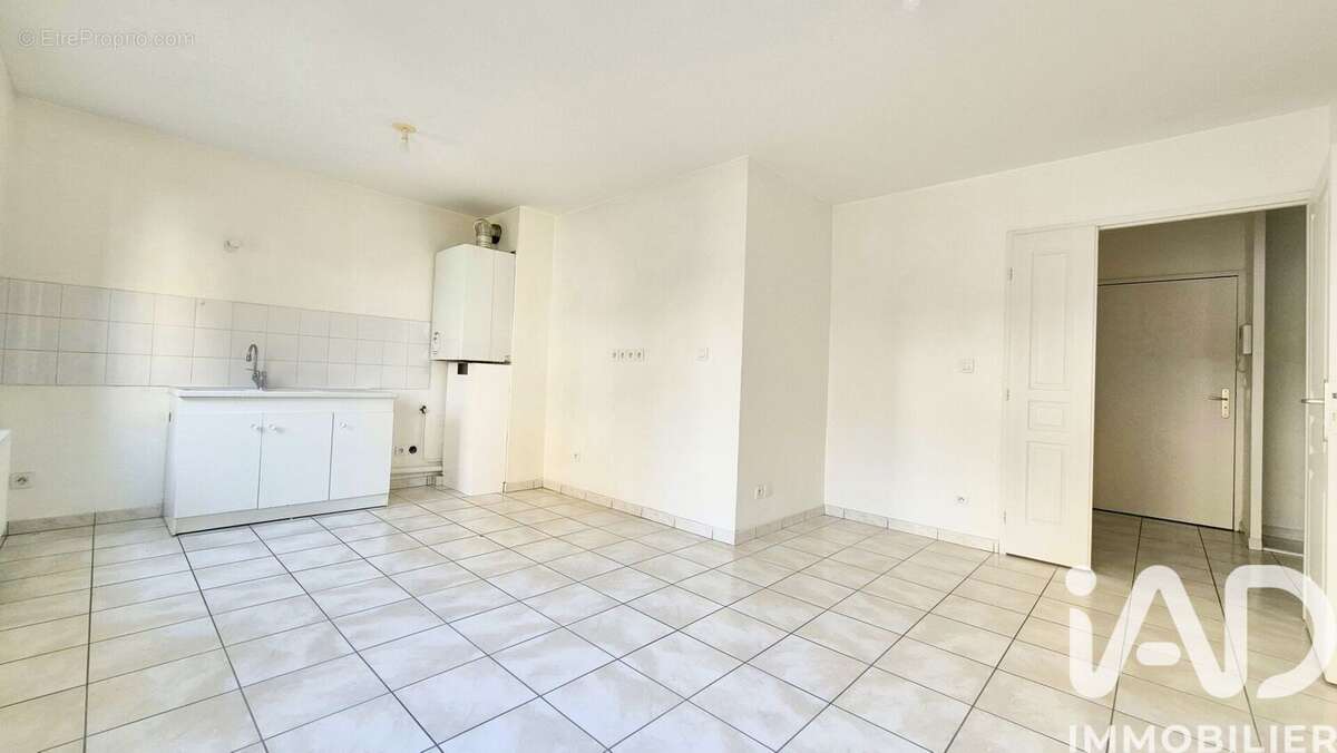 Photo 3 - Appartement à MEXIMIEUX