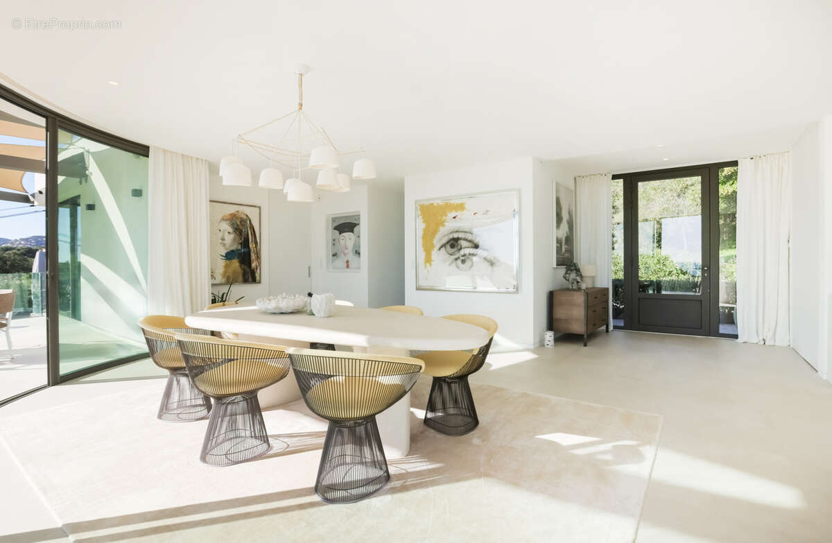 Maison à CAVALAIRE-SUR-MER