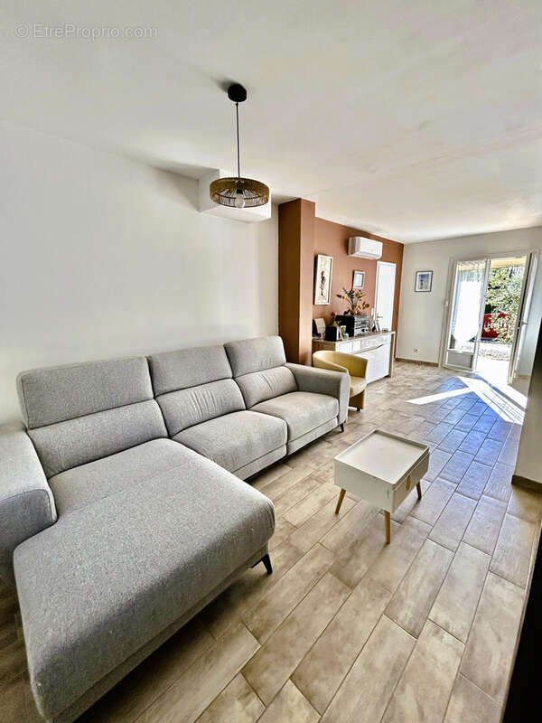 Maison à LA DIGNE-D&#039;AMONT