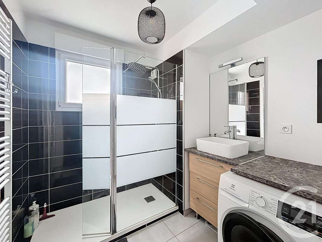 Appartement à CHEVIGNY-SAINT-SAUVEUR