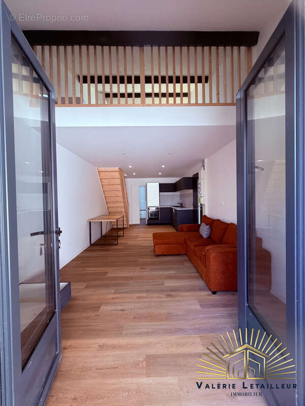 Appartement à POMPIGNAC