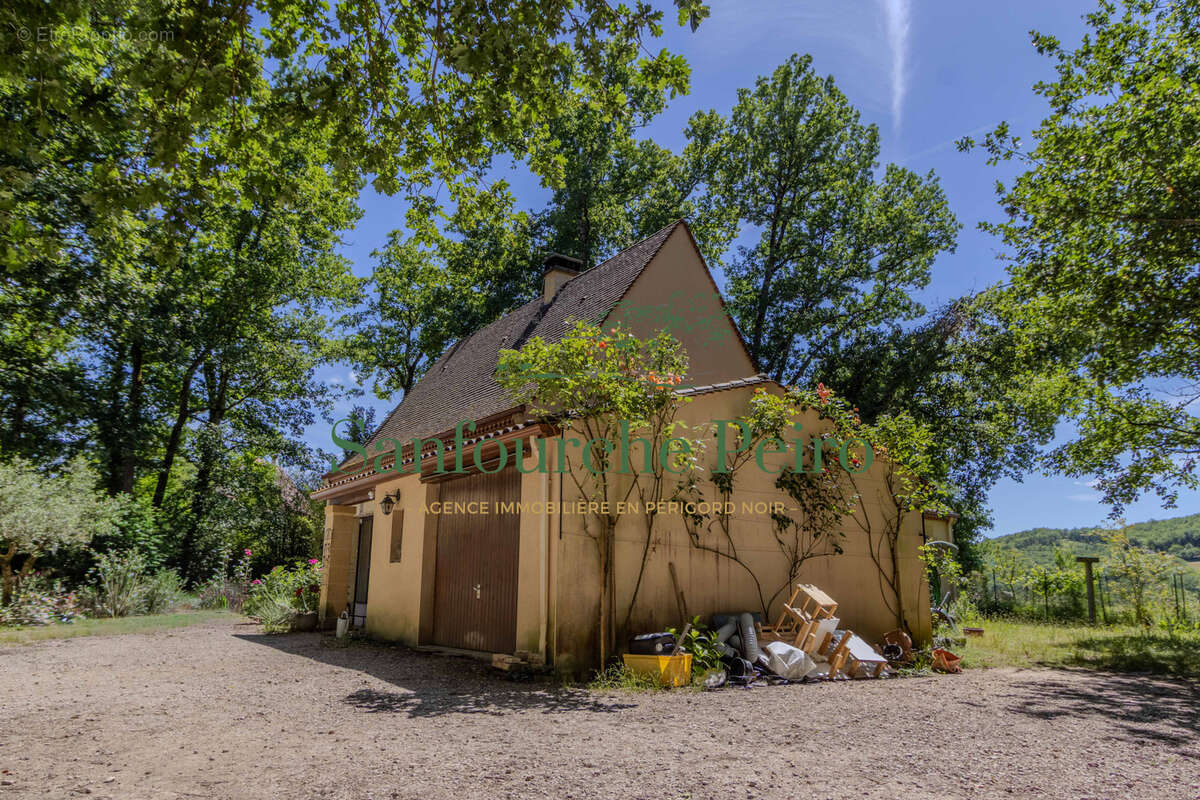 À 24 min de Sarlat et 11 min de Saint Cyprien - Triangle d'or du Périgord Noir - photo 15