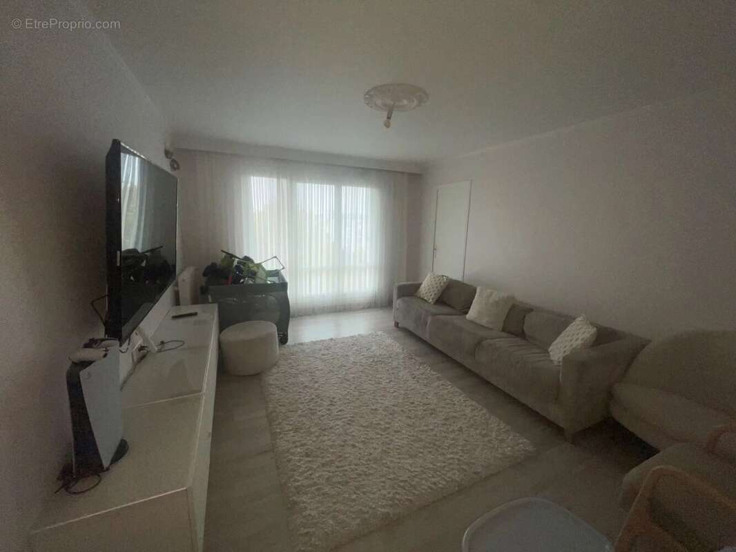 Appartement à GARGES-LES-GONESSE