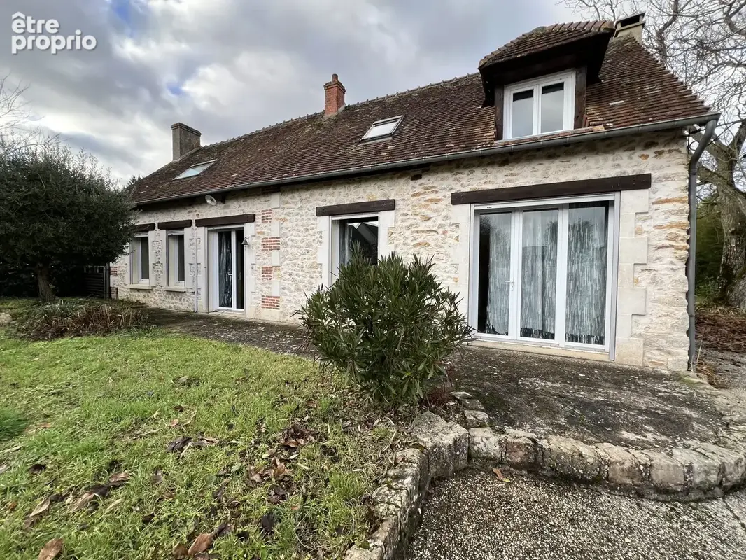 Maison à PERIGNY