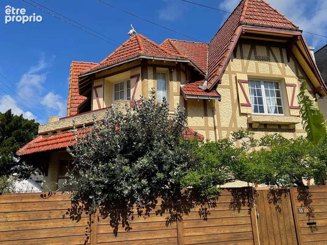 Maison à LE POULIGUEN