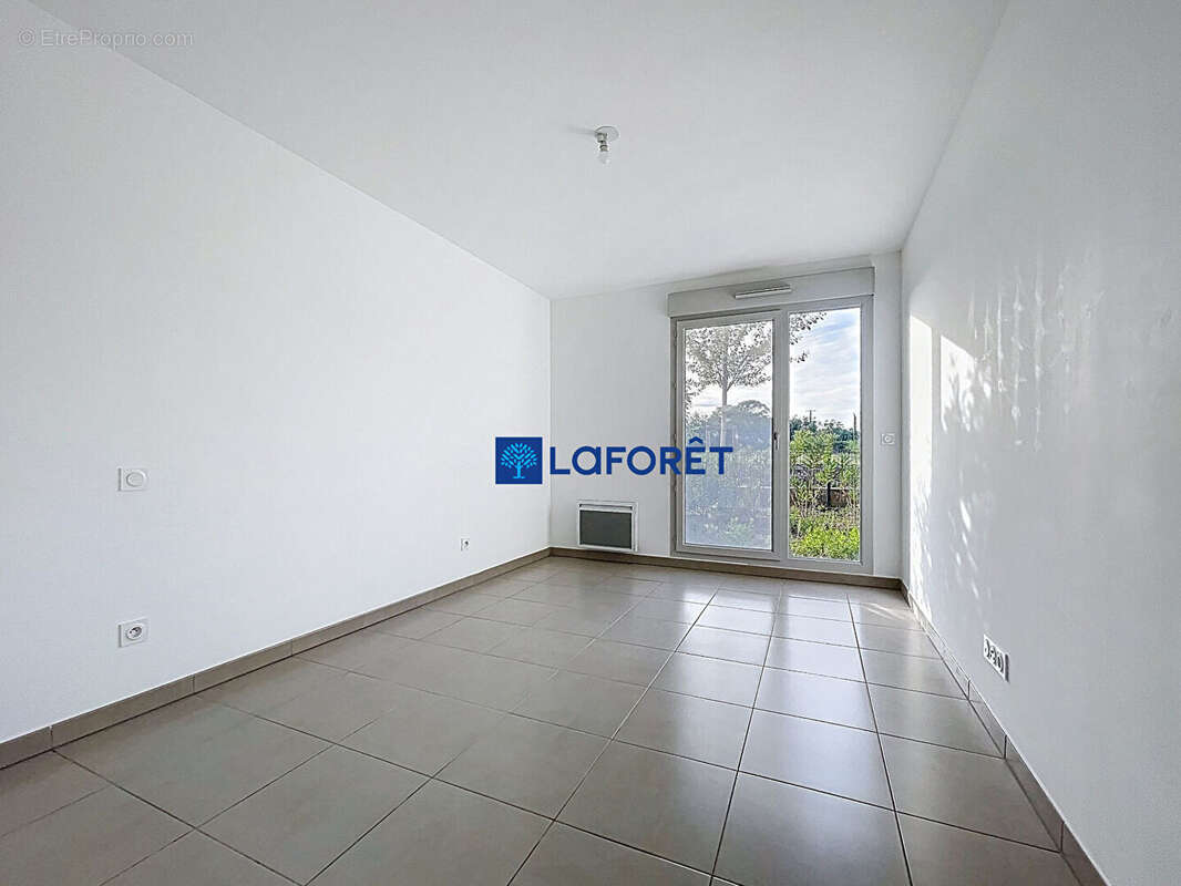 Appartement à HYERES