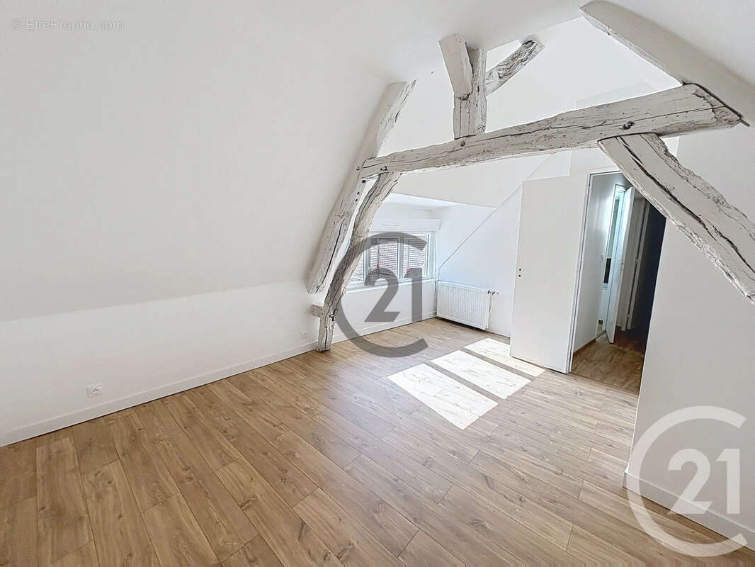 Maison 150 m² à Bassou  - photo 2