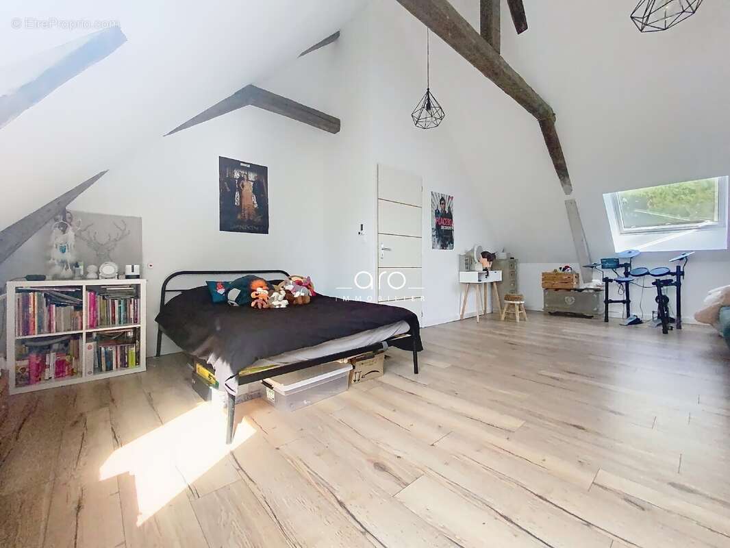 Maison 170 m² à Nomain  - photo 9