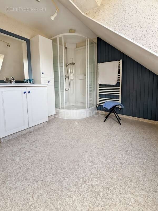 Maison à VILLEDIEU-LES-POELES