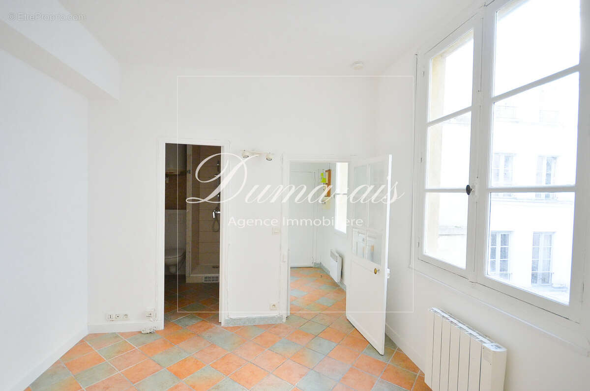 Appartement à PARIS-4E