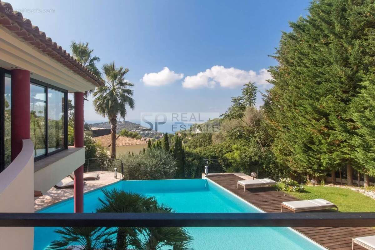 Maison à VILLEFRANCHE-SUR-MER