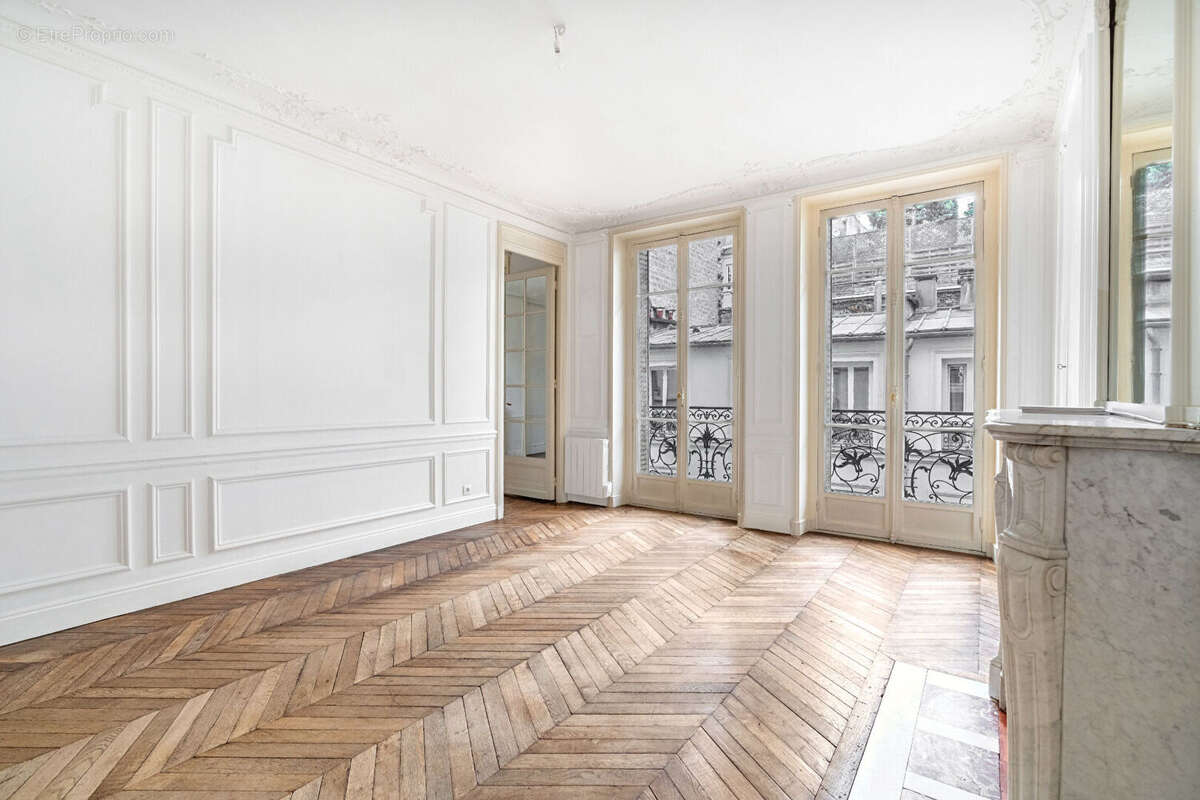 Appartement Paris 3 pièces 66,5 m2 - photo 3