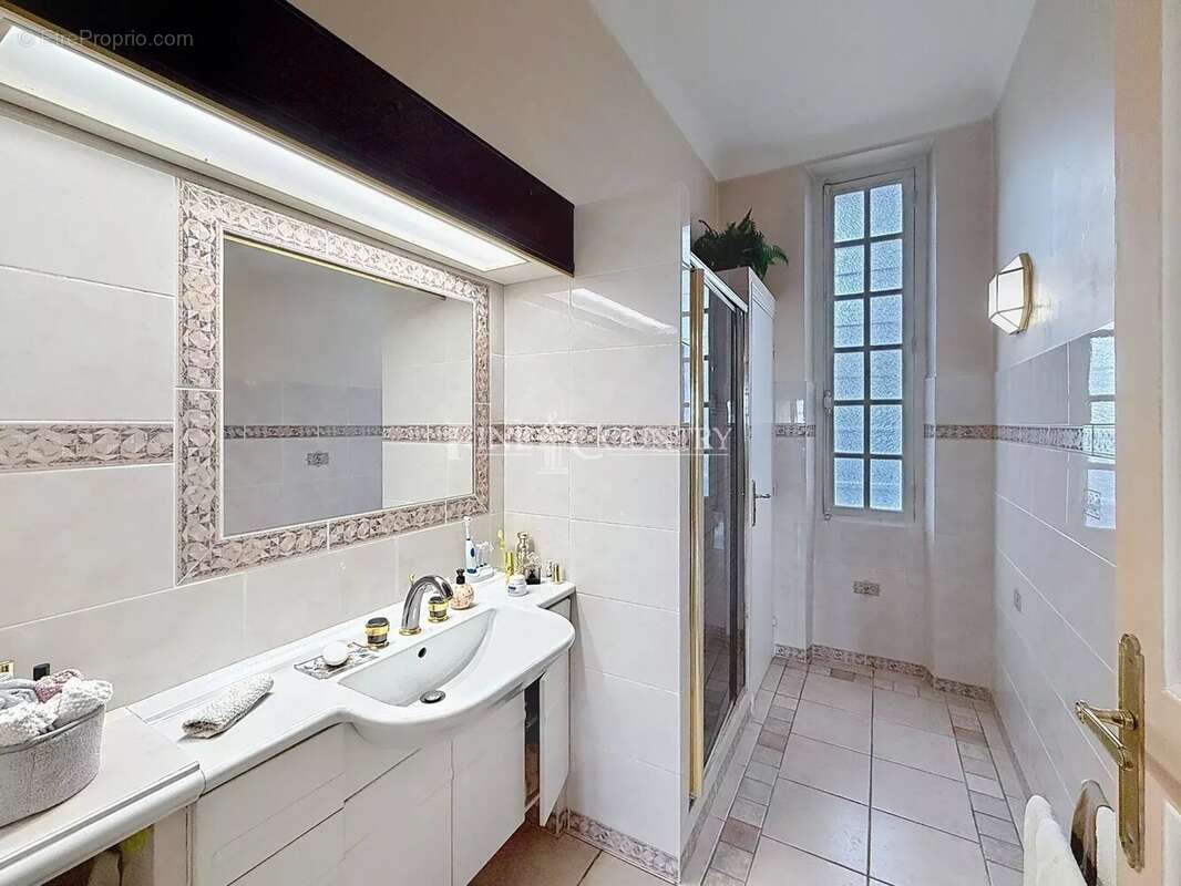 Maison à CANNES
