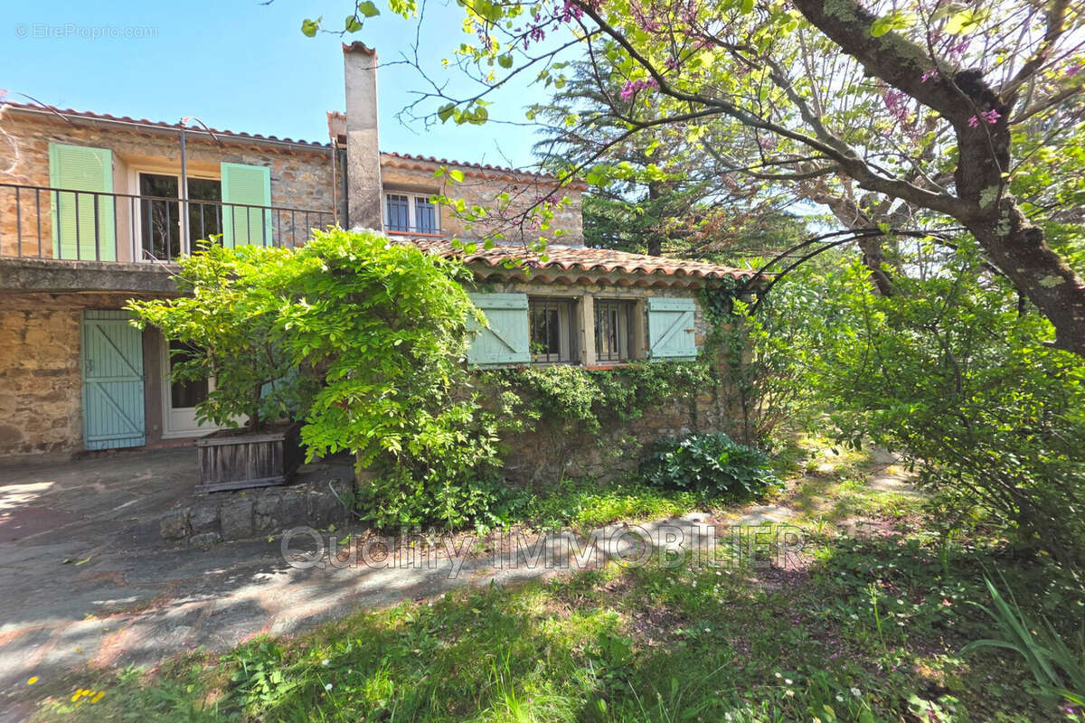 Maison à AURIBEAU-SUR-SIAGNE