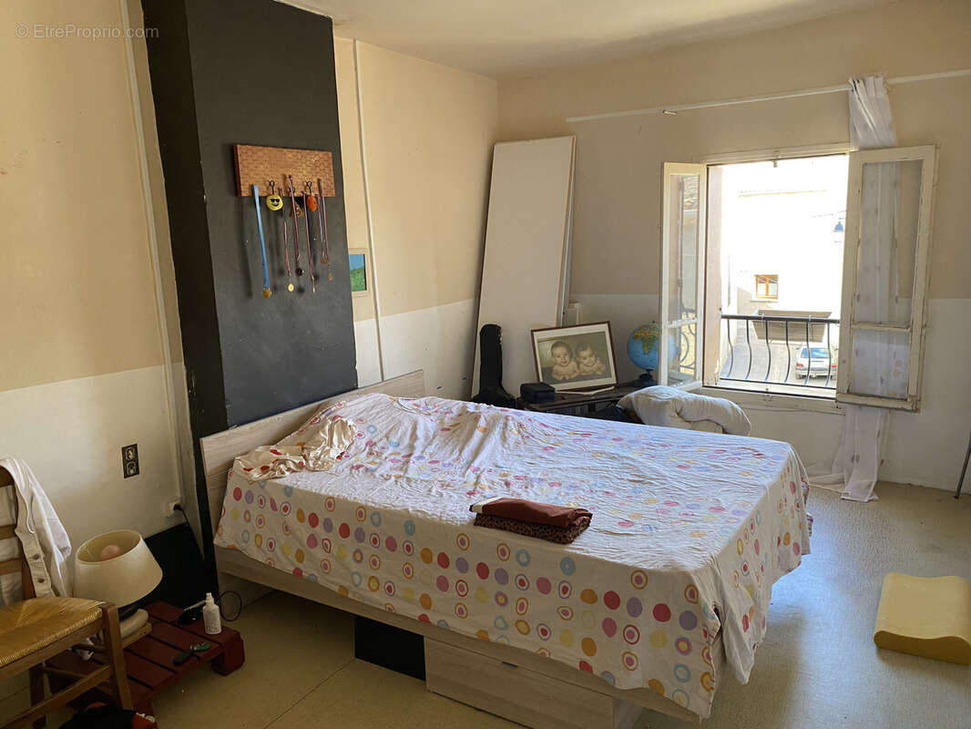 Maison à SAINT-BAUZILLE-DE-LA-SYLVE