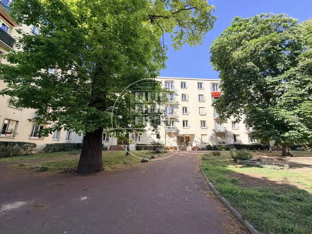 Appartement à LE VESINET
