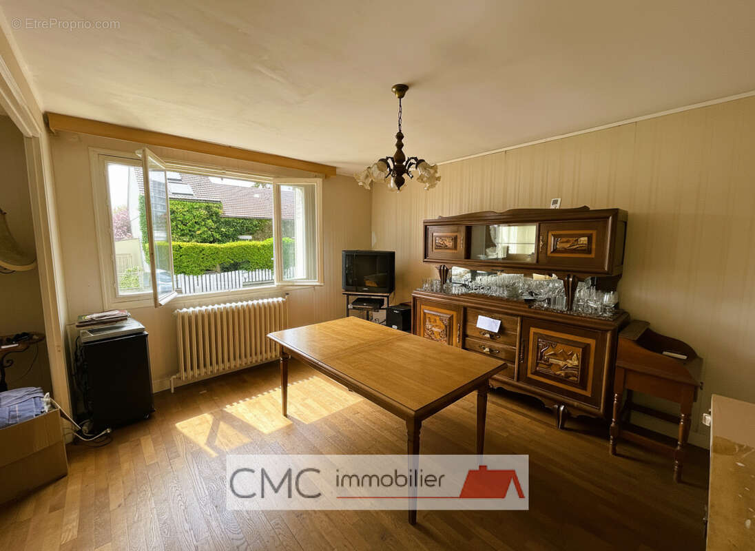 Maison à LUCE