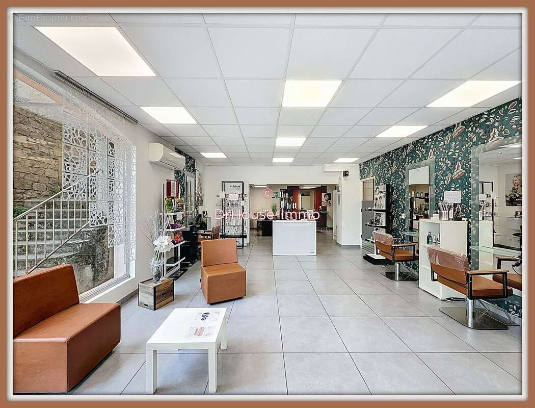 Commerce 90 m² à Peyrins  - photo 2
