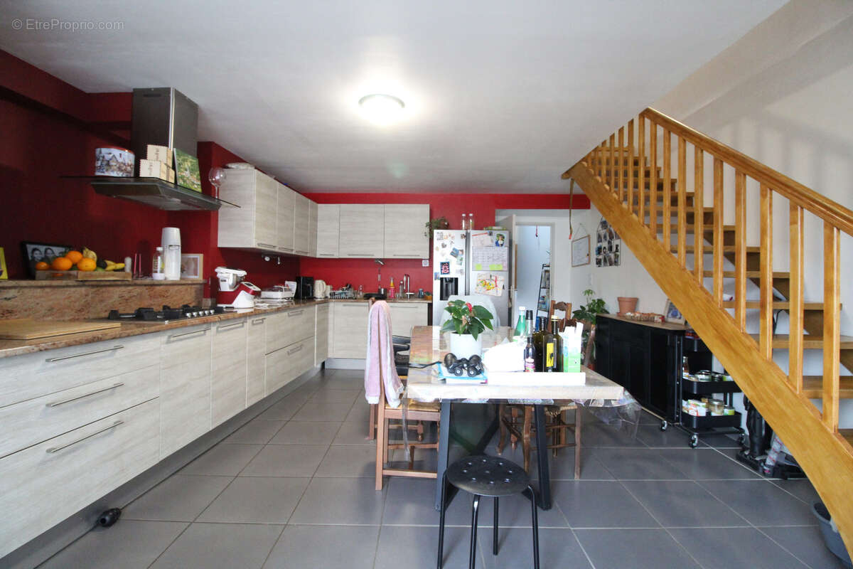 Maison à SAINT-AFFRIQUE