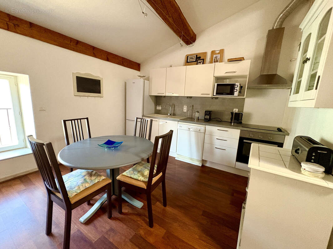 Appartement à SAINT-CHINIAN