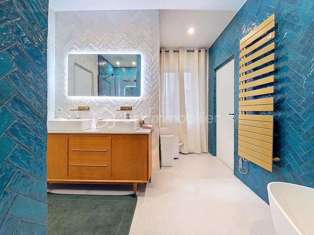 Maison à ROSNY-SOUS-BOIS