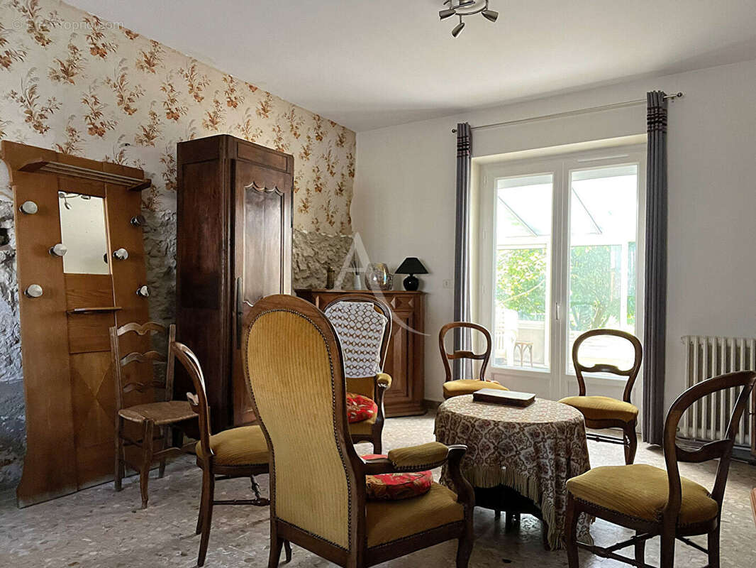 Maison à CHITENAY