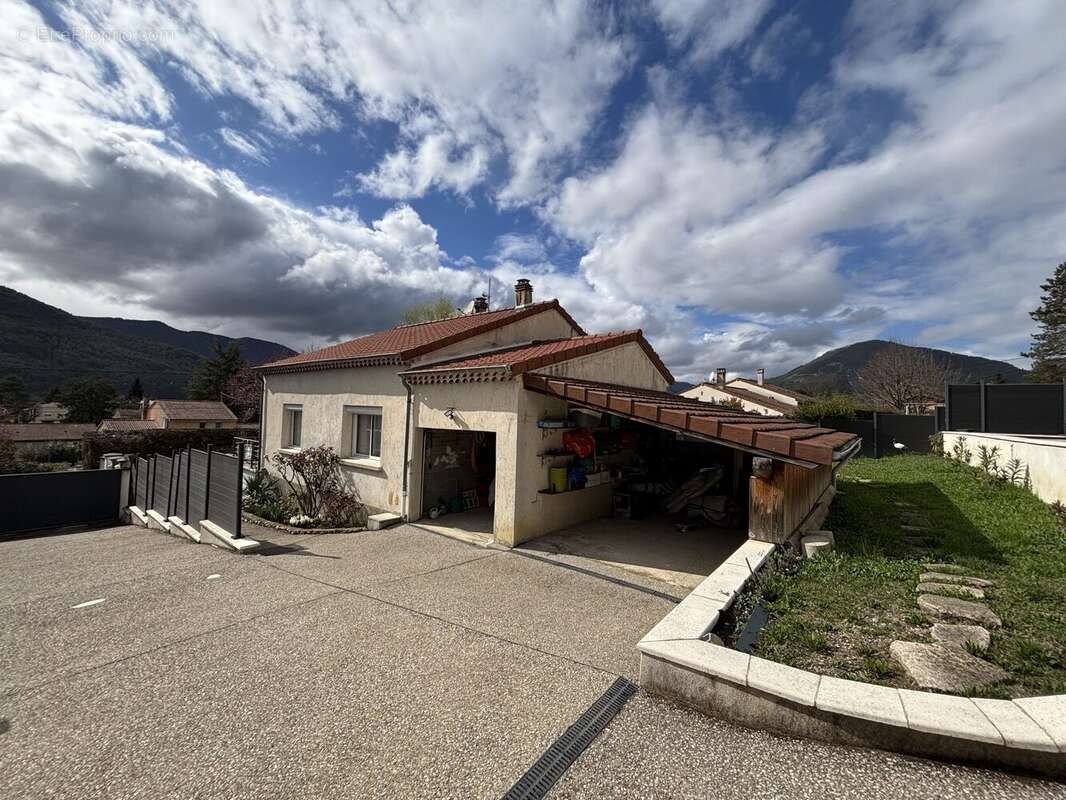 Maison à DIE