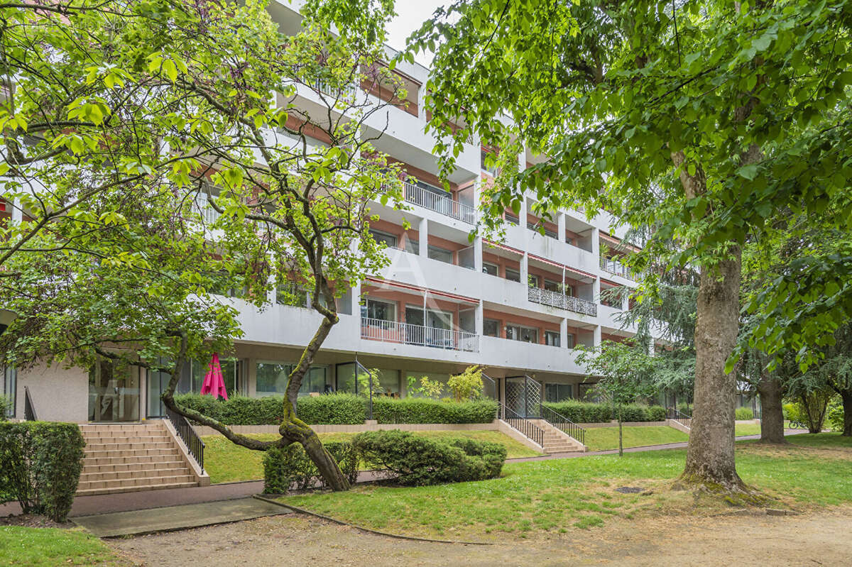 Appartement à GARCHES
