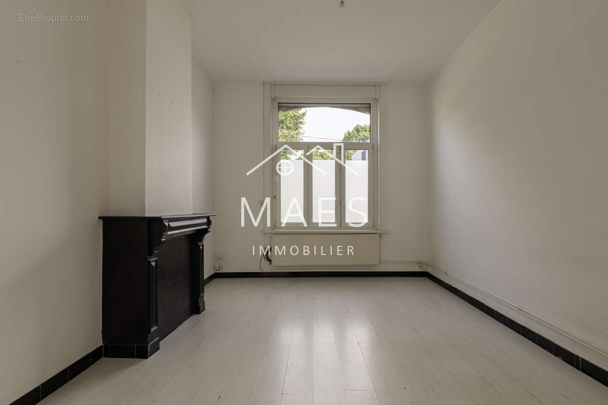Maison à WAMBRECHIES