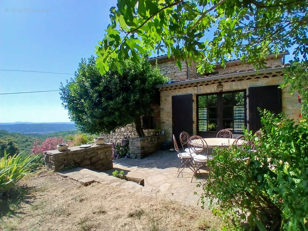 Maison à SAINT-MARTIN-DE-VALGALGUES