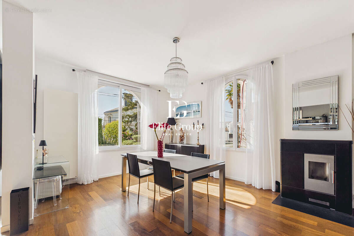 Magnifique maison des annes 50 a royan - 218 m2 - 6 pièces - photo 5