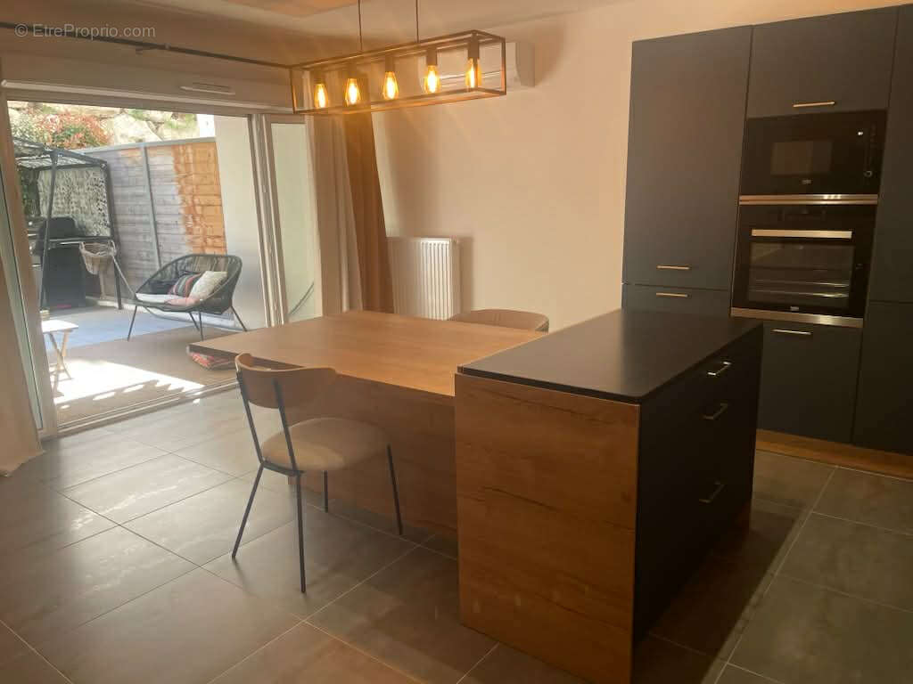 Appartement à MARSEILLE-12E