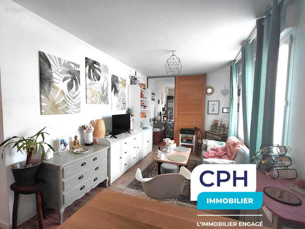 Appartement à VAUREAL