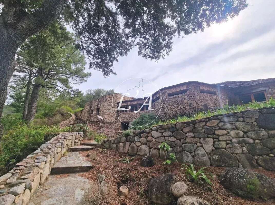 Maison à SARI-SOLENZARA