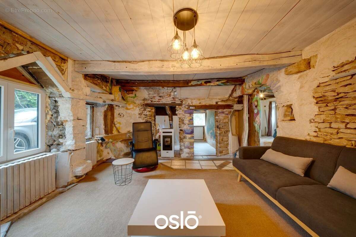 Maison à LA BRETENIERE