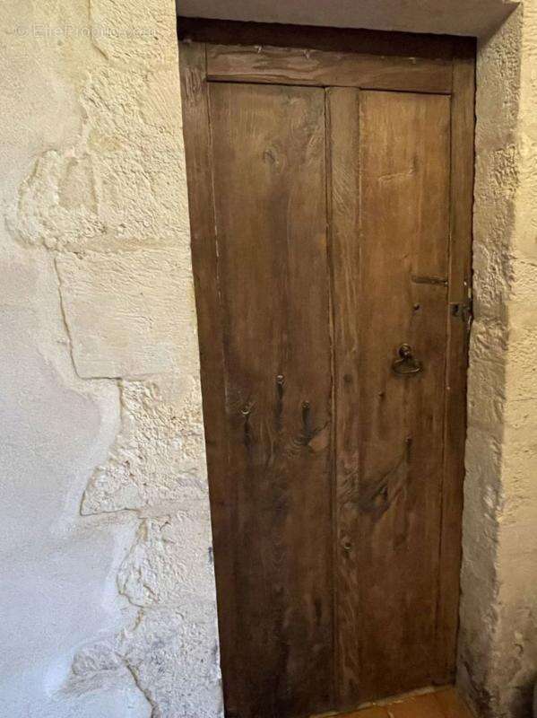 Maison à BELLOU-LE-TRICHARD