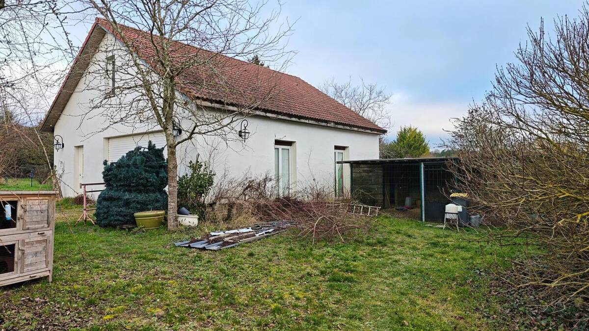 Photo 1 - Maison à PONT-SUR-YONNE