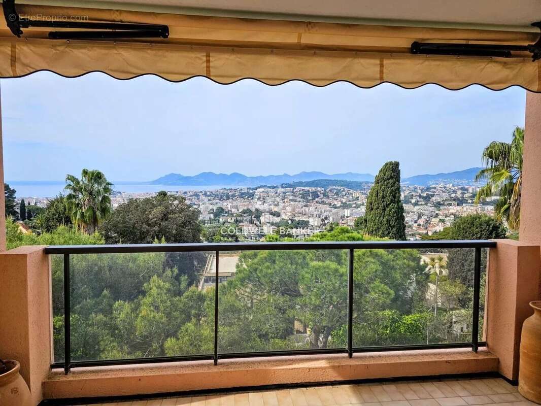 Appartement à LE CANNET